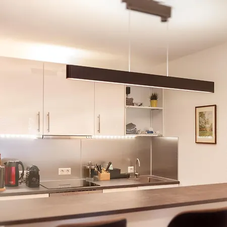 Hochwertig - Ruhig - Parkplatz - 15 Min Zur Messe Apartment
